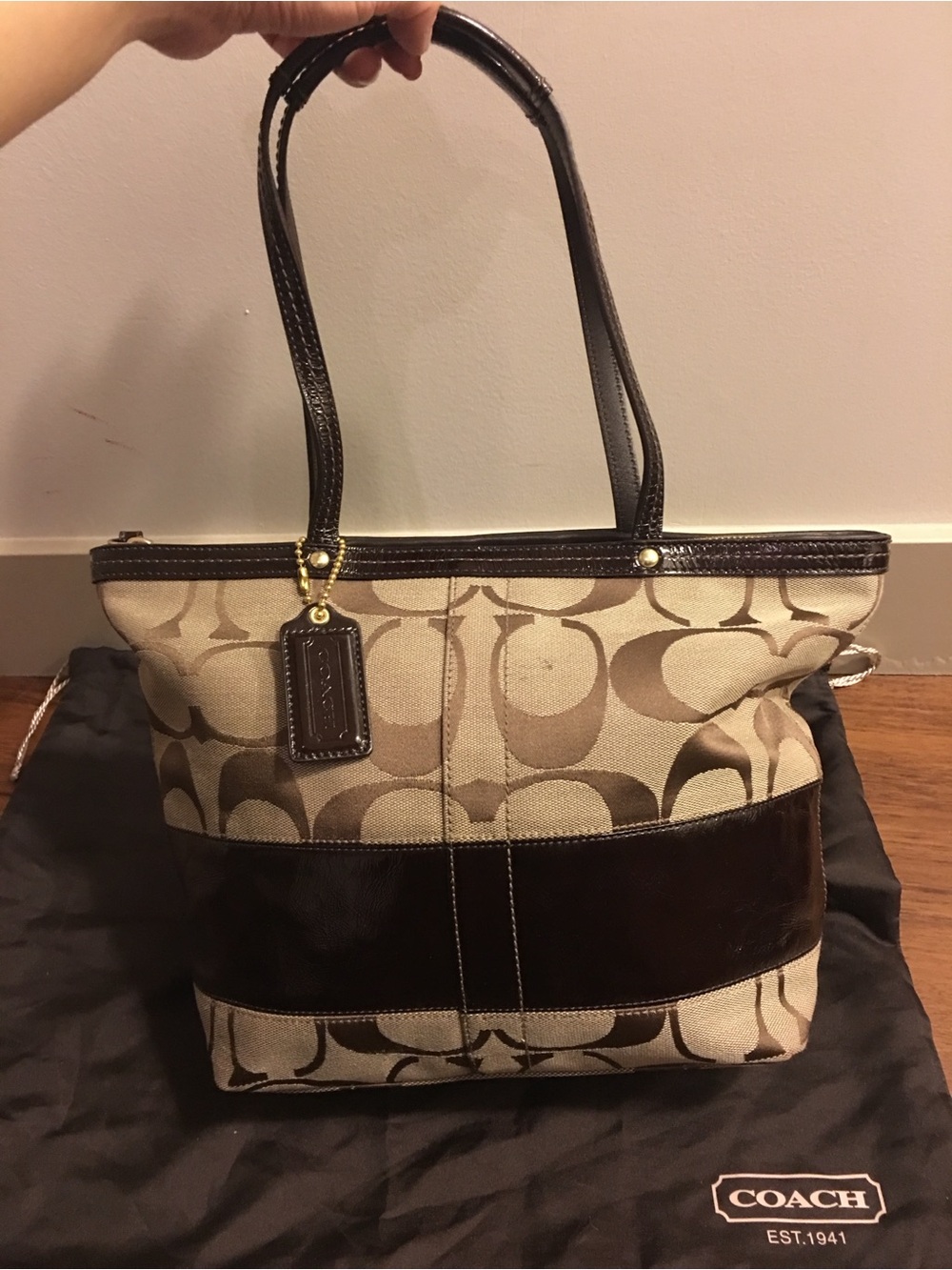 🤎COACH VINTAGE 12429 Beige and Dark Brown Signature Canvas Tote